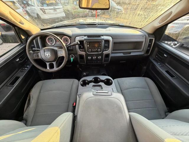 2017 Ram 2500 Tradesman Crew Cab 4x4 8' Box