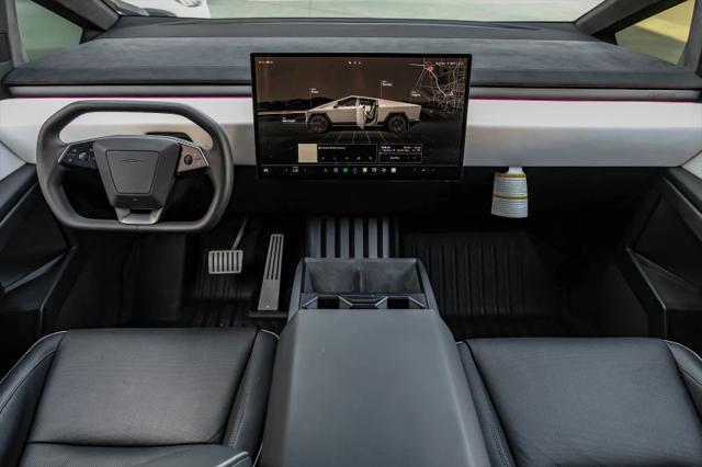 2024 Tesla Cybertruck Cyberbeast