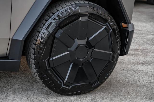 2024 Tesla Cybertruck Cyberbeast