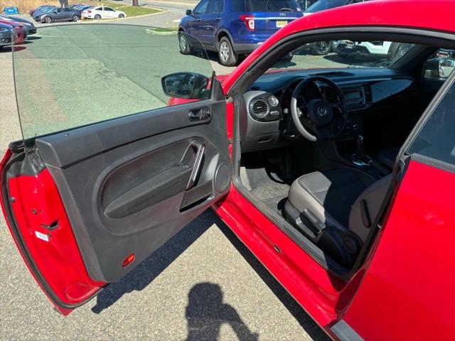 2015 Volkswagen Beetle 1.8T Fleet Edition