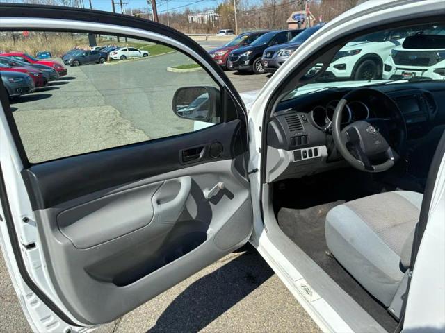 2013 Toyota Tacoma Base