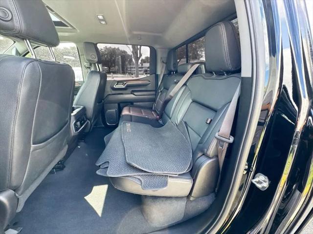 2024 GMC Sierra 1500 4WD Crew Cab Short Box Denali