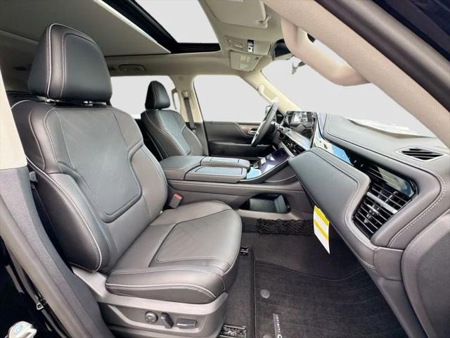 2026 INFINITI QX80 LUXE AWD
