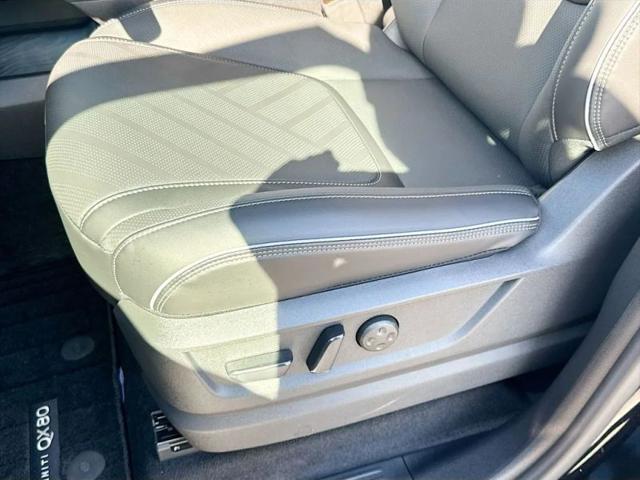 2026 INFINITI QX80 LUXE