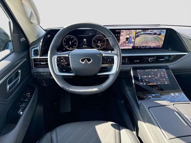 2026 INFINITI QX80 LUXE