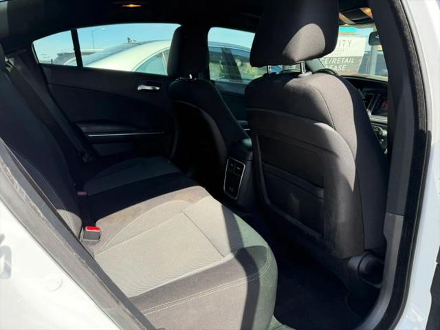 2015 Dodge Charger SE