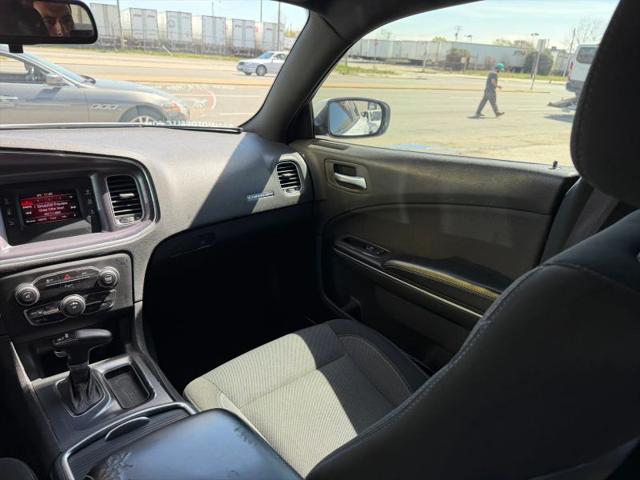 2015 Dodge Charger SE