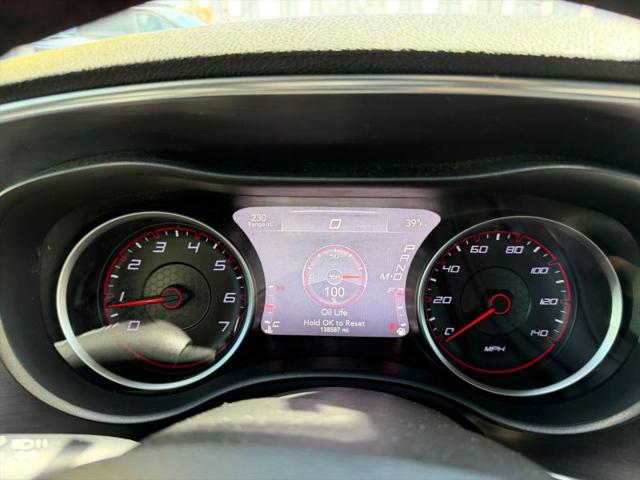 2015 Dodge Charger SE