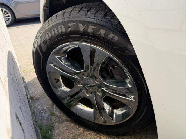 2015 Dodge Charger SE