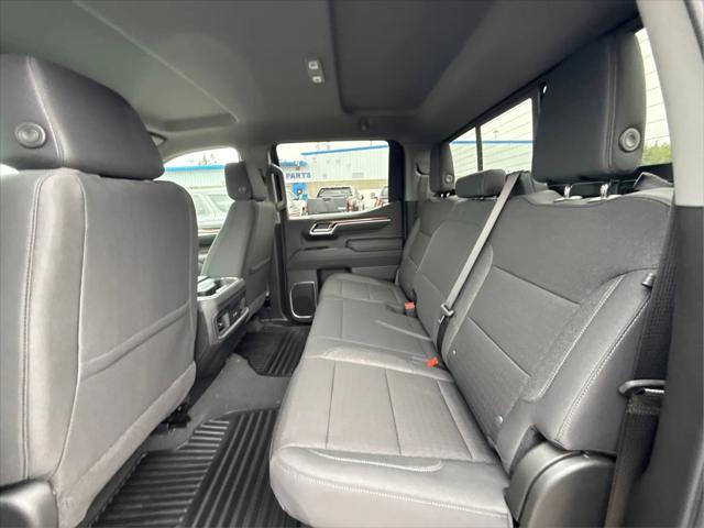 2026 Chevrolet Silverado 1500 4WD Crew Cab Standard Bed LT