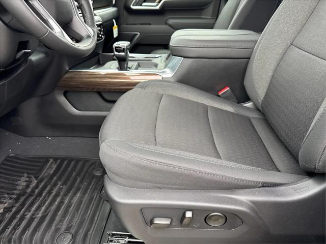 2026 Chevrolet Silverado 1500 4WD Crew Cab Standard Bed LT
