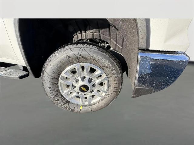 2026 Chevrolet Silverado 2500HD Crew Cab, Standard Bed, LT, 4WD