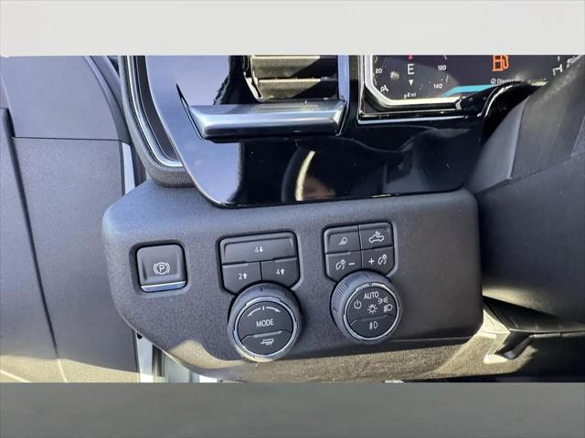 2026 Chevrolet Silverado 2500HD Crew Cab, Standard Bed, LT, 4WD