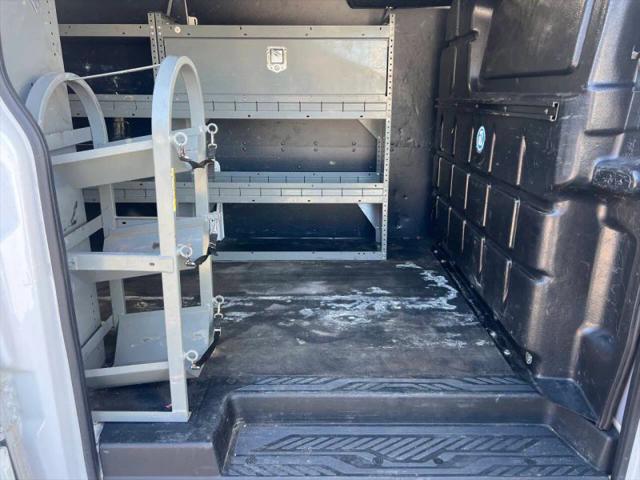 2018 Ford Transit w/60/40 Side Door w/RWB