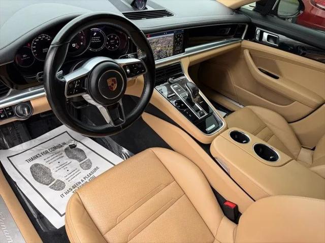2018 Porsche Panamera 4