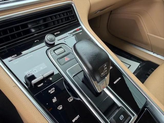 2018 Porsche Panamera 4