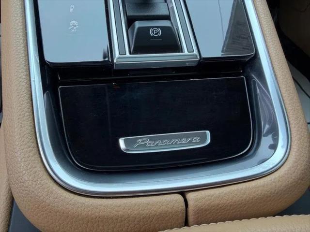2018 Porsche Panamera 4