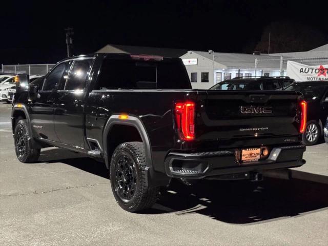 2020 GMC Sierra 2500HD 4WD Crew Cab Standard Bed AT4