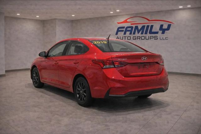 2019 Hyundai Accent SE