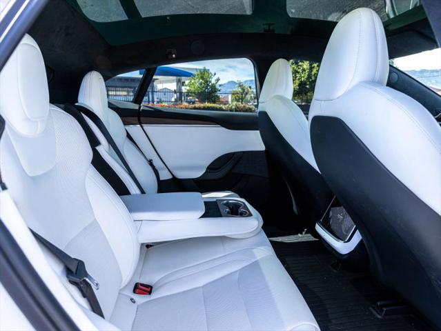 2022 Tesla Model S Dual Motor All-Wheel Drive