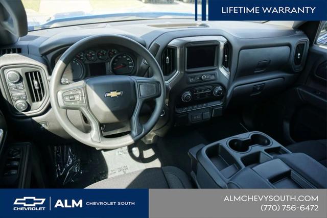 2025 Chevrolet Silverado 1500 4WD Crew Cab Standard Bed Custom