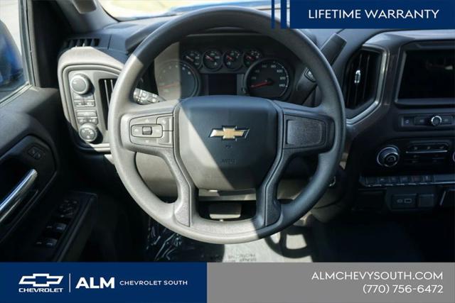 2025 Chevrolet Silverado 1500 4WD Crew Cab Standard Bed Custom