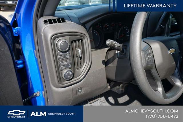 2025 Chevrolet Silverado 1500 4WD Crew Cab Standard Bed Custom