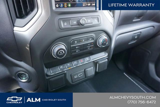 2025 Chevrolet Silverado 1500 4WD Crew Cab Standard Bed Custom