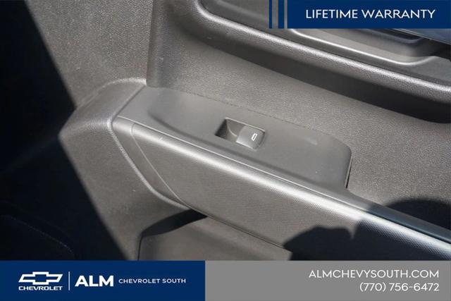 2025 Chevrolet Silverado 1500 4WD Crew Cab Standard Bed Custom