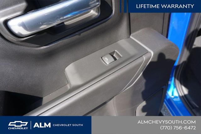 2025 Chevrolet Silverado 1500 4WD Crew Cab Standard Bed Custom