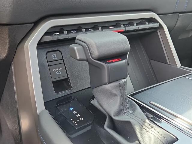 2026 Toyota Tundra Platinum Hybrid CrewMax 5.5' Bed