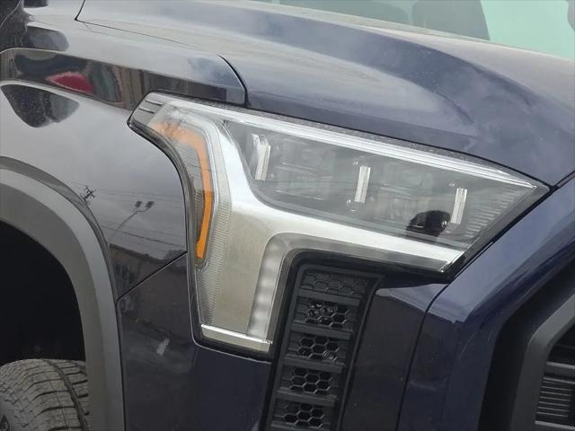 2026 Toyota Tundra Limited CrewMax 5.5' Bed