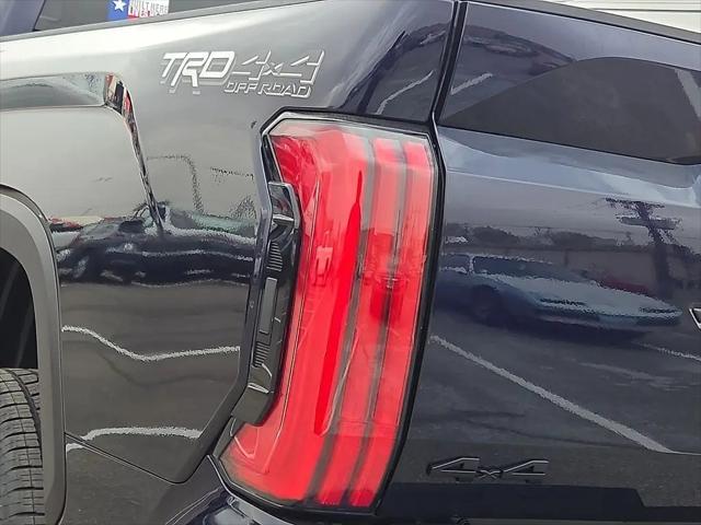 2026 Toyota Tundra Limited CrewMax 5.5' Bed