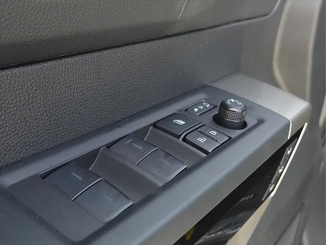 2026 Toyota Tundra Limited CrewMax 5.5' Bed
