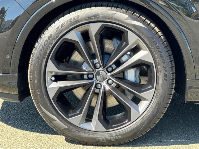 2026 Audi Q7 Premium Plus