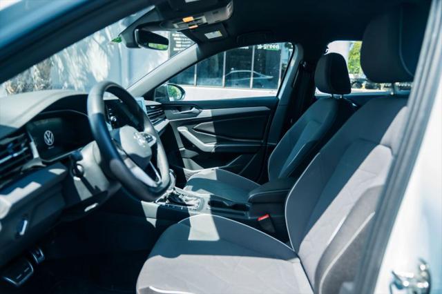 2025 Volkswagen Jetta 1.5T Sport