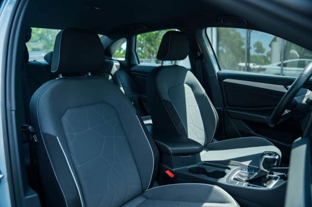 2025 Volkswagen Jetta 1.5T Sport