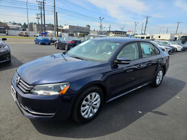 2013 Volkswagen Passat 2.5L S