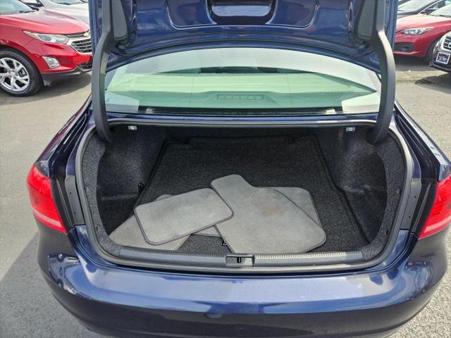 2013 Volkswagen Passat 2.5L S
