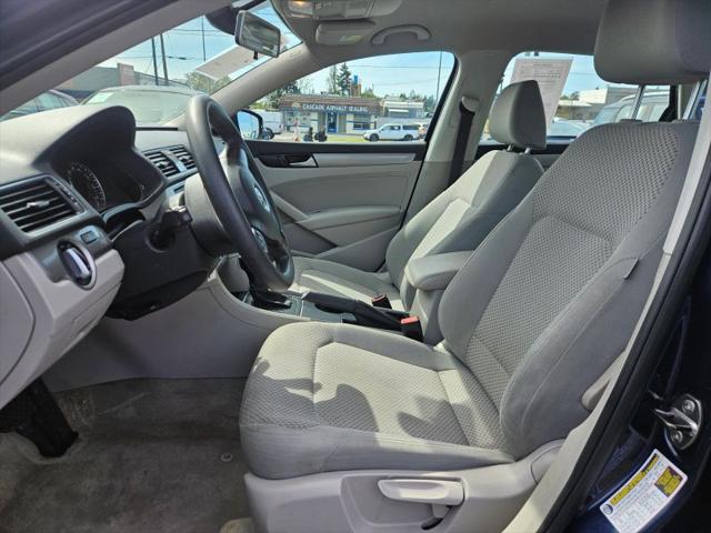 2013 Volkswagen Passat 2.5L S