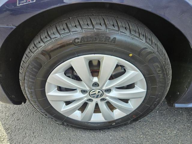 2013 Volkswagen Passat 2.5L S