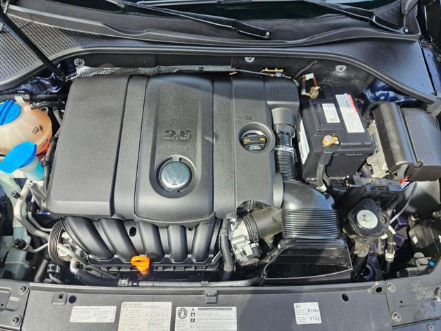2013 Volkswagen Passat 2.5L S