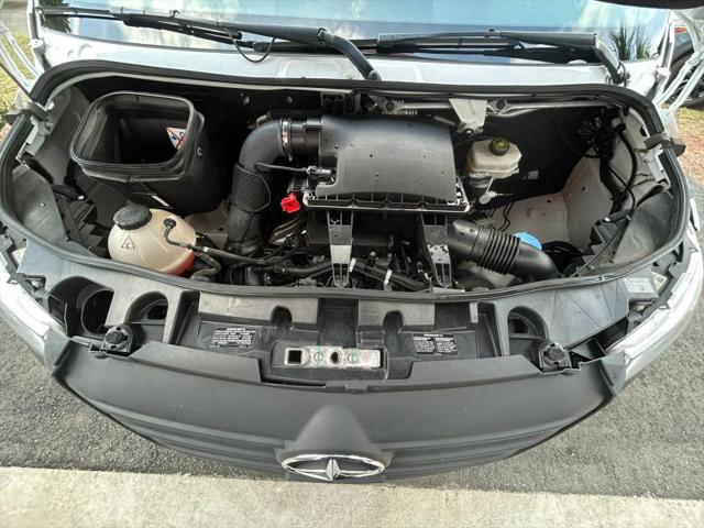 2023 Mercedes-Benz Sprinter 2500 Standard Roof 4-Cyl Gas