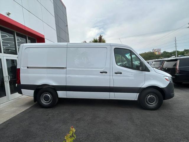 2023 Mercedes-Benz Sprinter 2500 Standard Roof 4-Cyl Gas