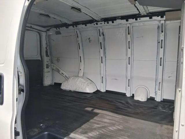 2017 Chevrolet Express Work Van