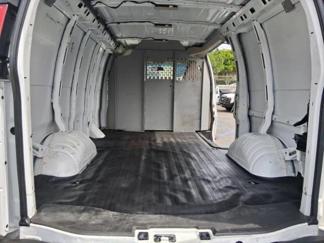 2017 Chevrolet Express Work Van