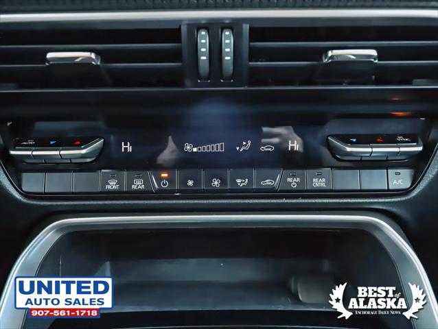 2024 Mazda X-90 3.3 Turbo Select