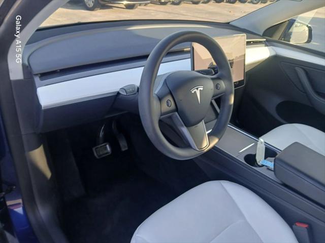 2022 Tesla Model Y Long Range Dual Motor All-Wheel Drive