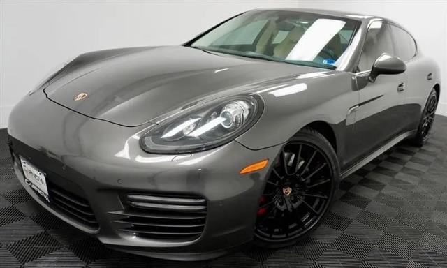 2014 Porsche Panamera GTS