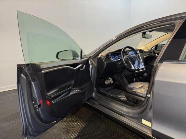 2013 Tesla Model S Performance